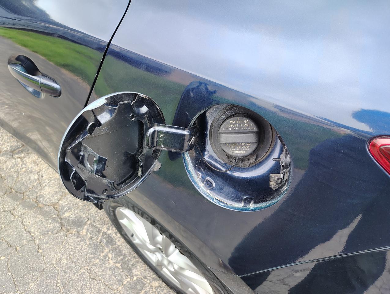Mazda MAZDA3 i Touring AT 4-Door 2014