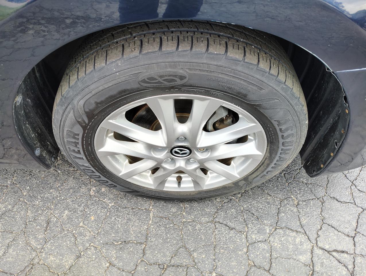 Mazda MAZDA3 i Touring AT 4-Door 2014