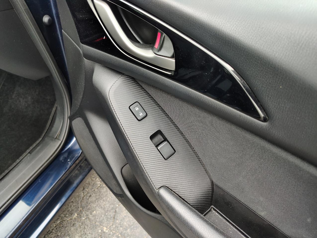 Mazda MAZDA3 i Touring AT 4-Door 2014