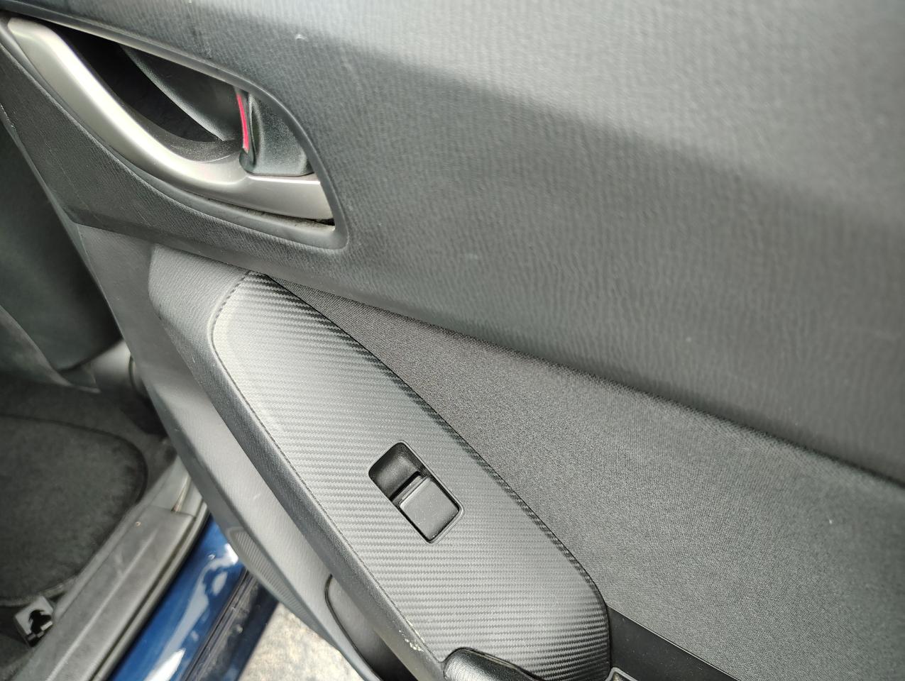 Mazda MAZDA3 i Touring AT 4-Door 2014