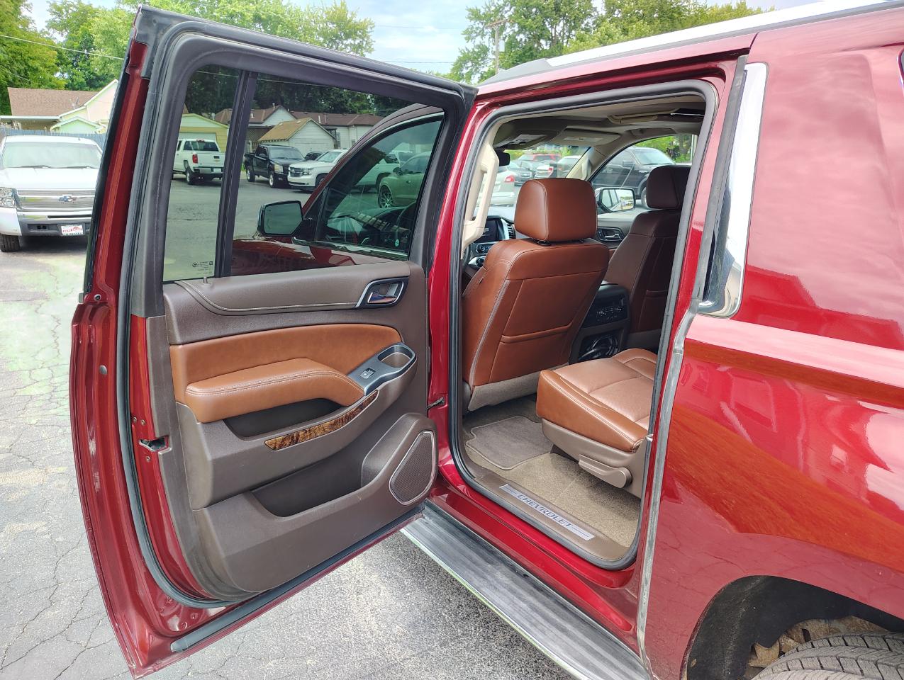 Chevrolet Suburban Premier 4WD 2017