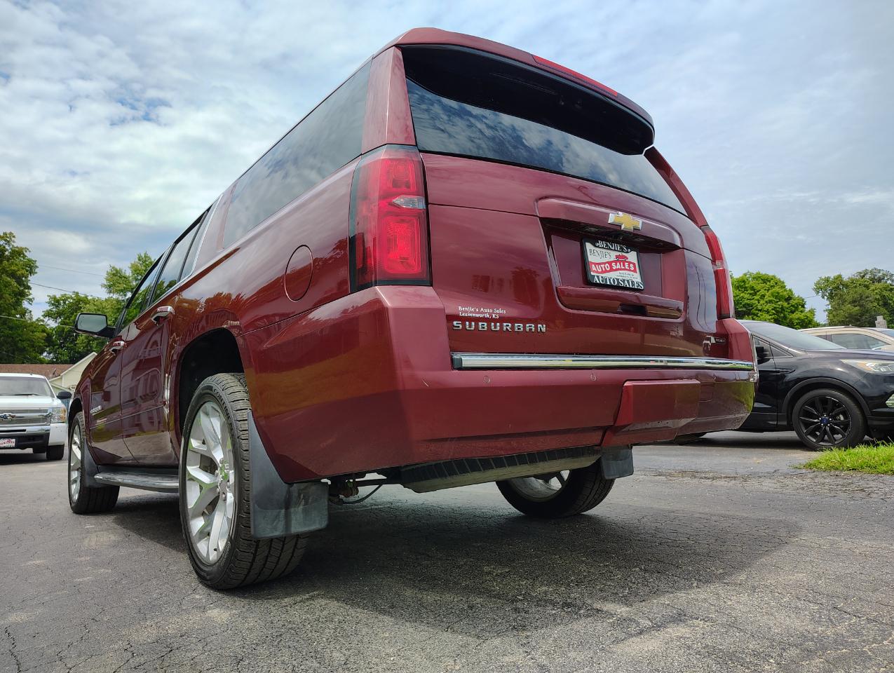 Chevrolet Suburban Premier 4WD 2017