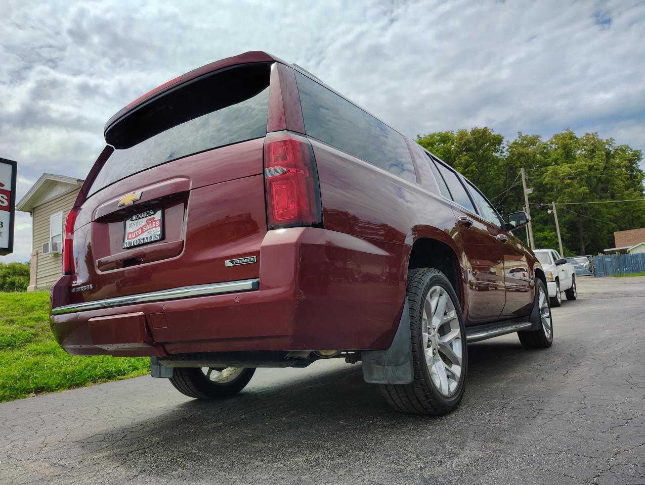 Chevrolet Suburban Premier 4WD 2017