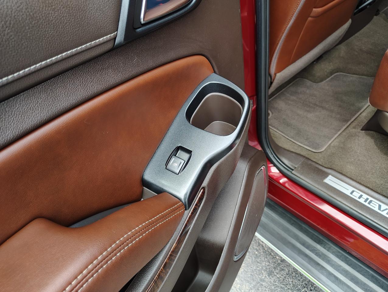 Chevrolet Suburban Premier 4WD 2017
