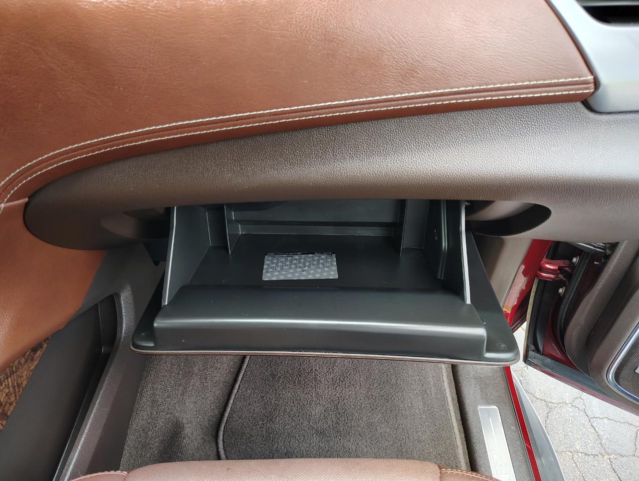 Chevrolet Suburban Premier 4WD 2017