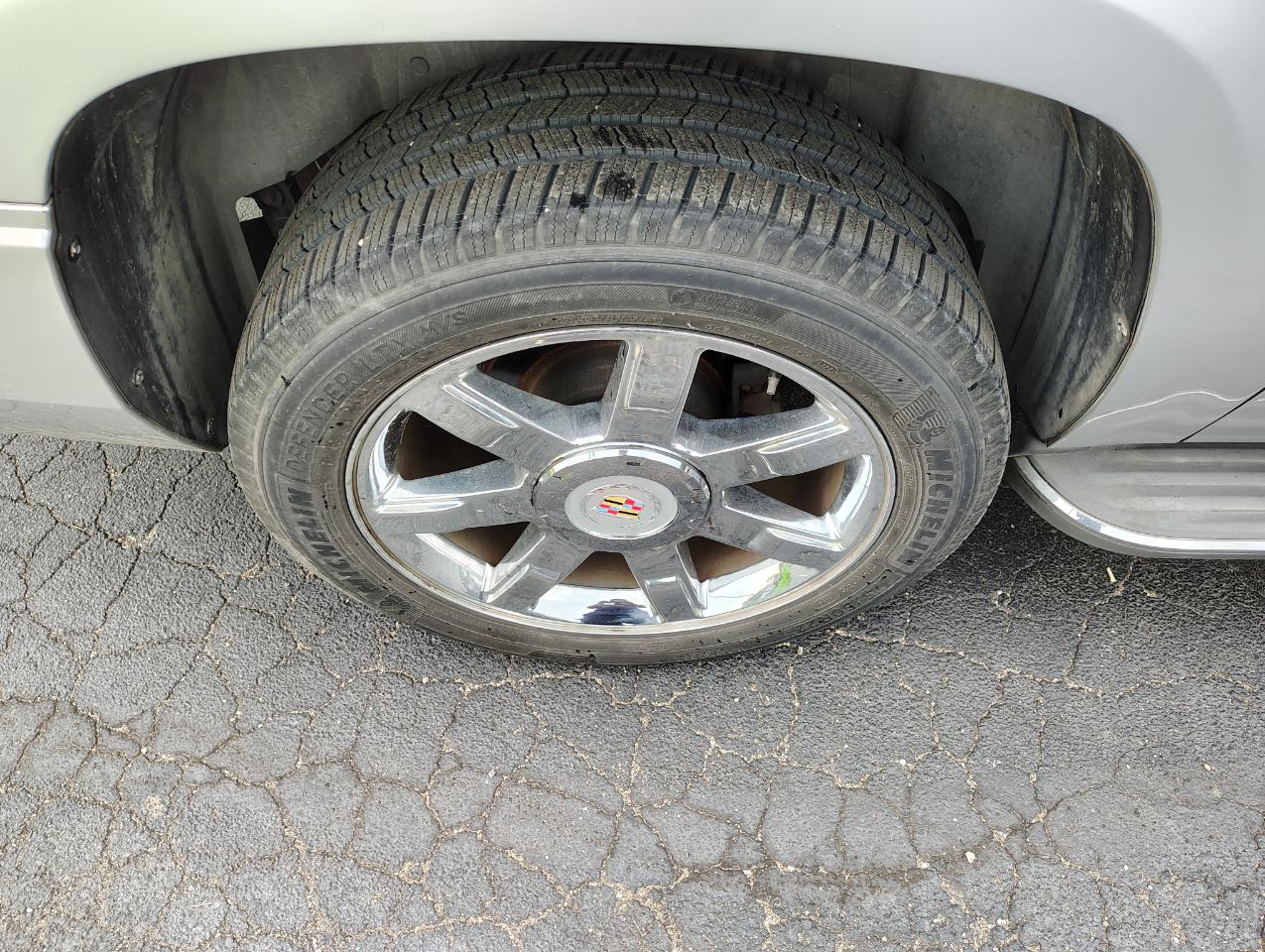 Cadillac Escalade ESV AWD Luxury 2013