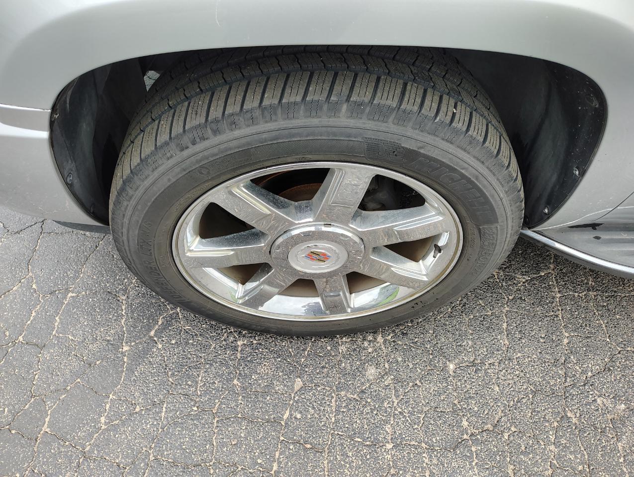 Cadillac Escalade ESV AWD Luxury 2013