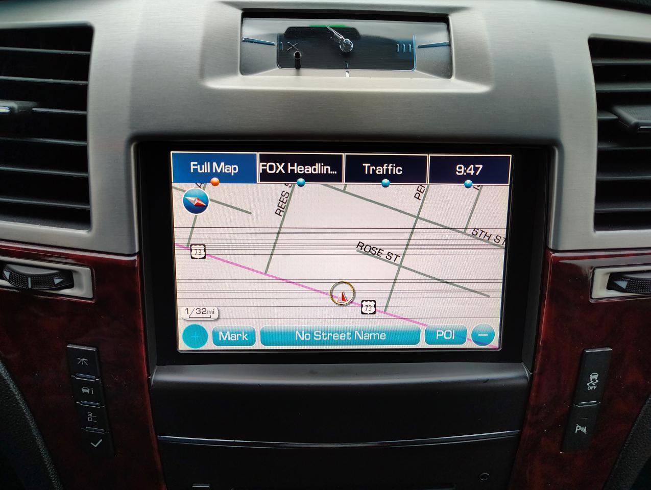 Cadillac Escalade ESV AWD Luxury 2013