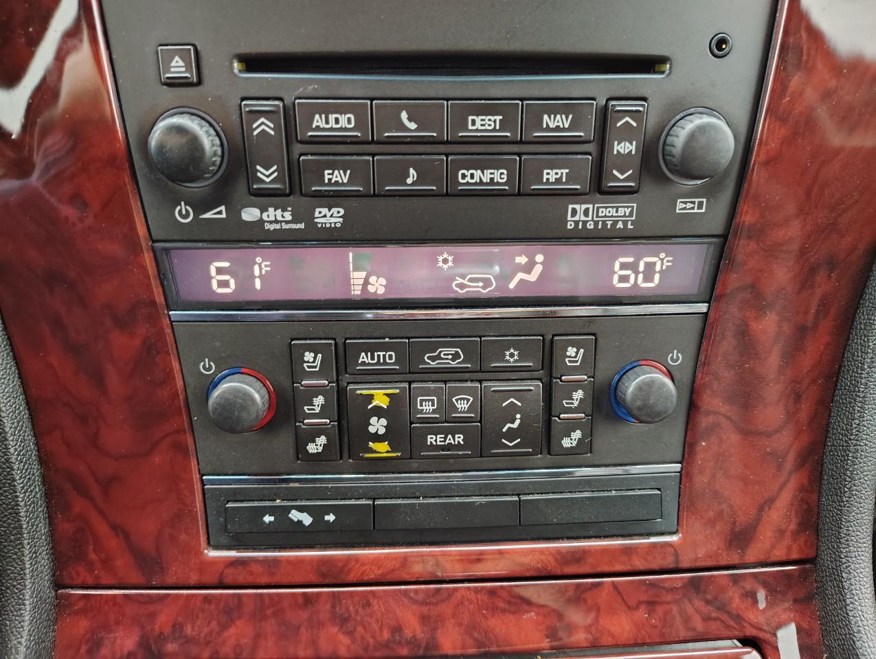 Cadillac Escalade ESV AWD Luxury 2013