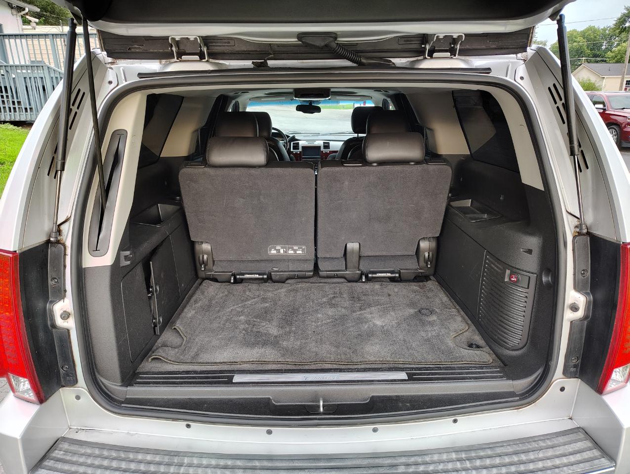 Cadillac Escalade ESV AWD Luxury 2013