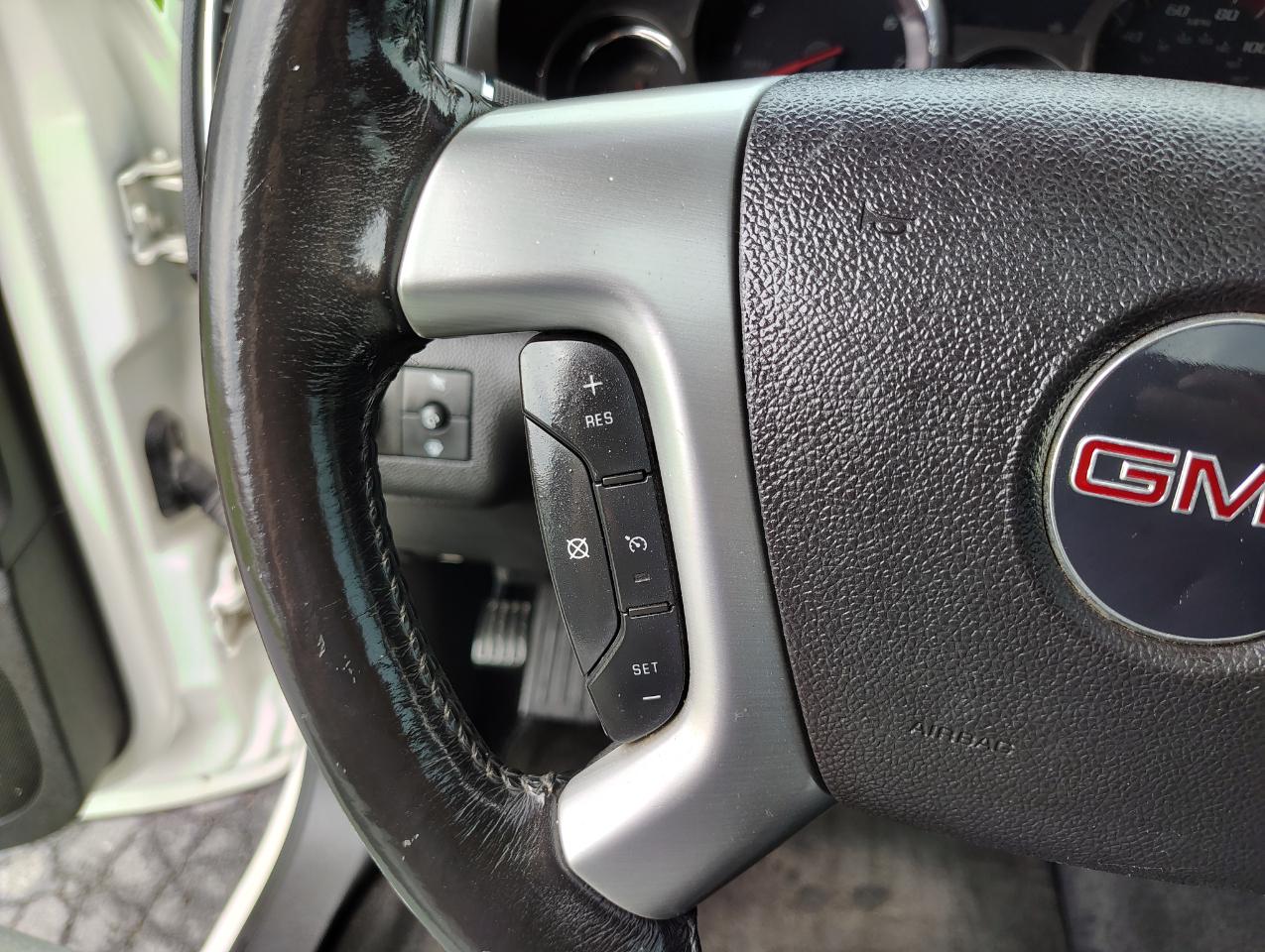 GMC Acadia SLT-2 AWD 2008