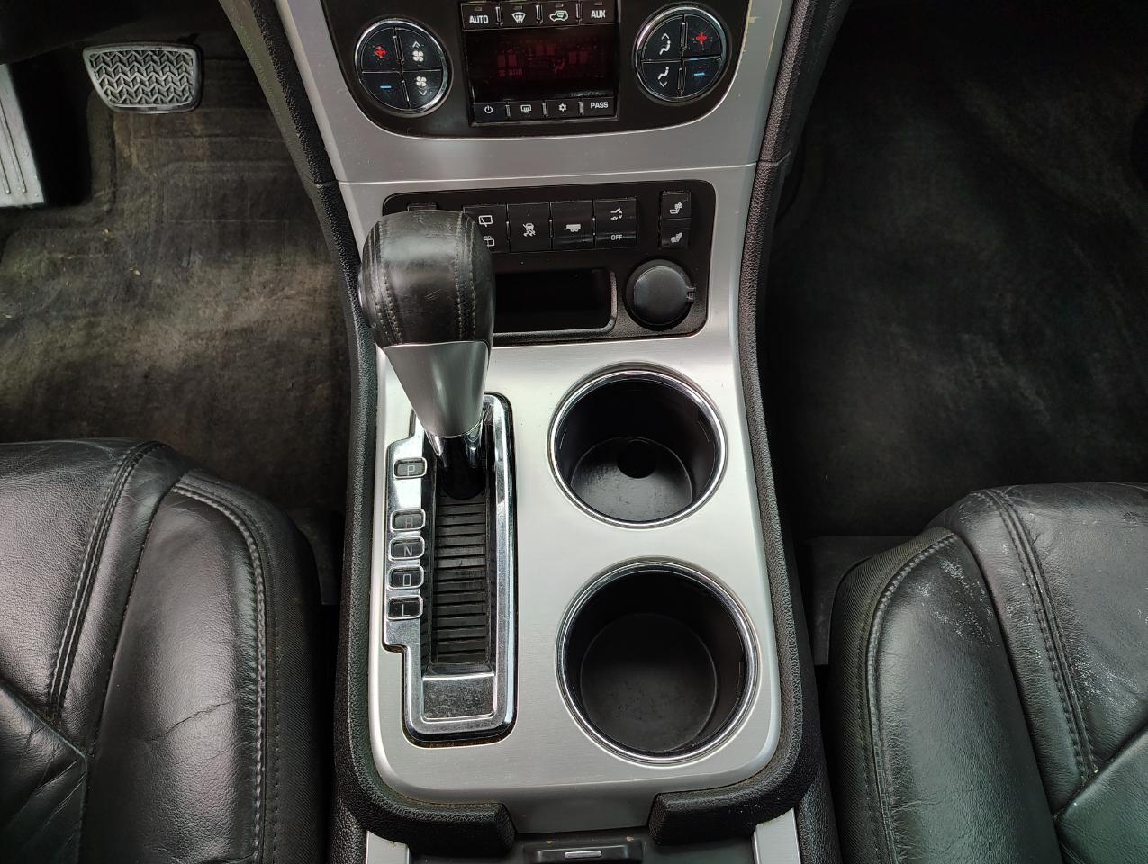 GMC Acadia SLT-2 AWD 2008