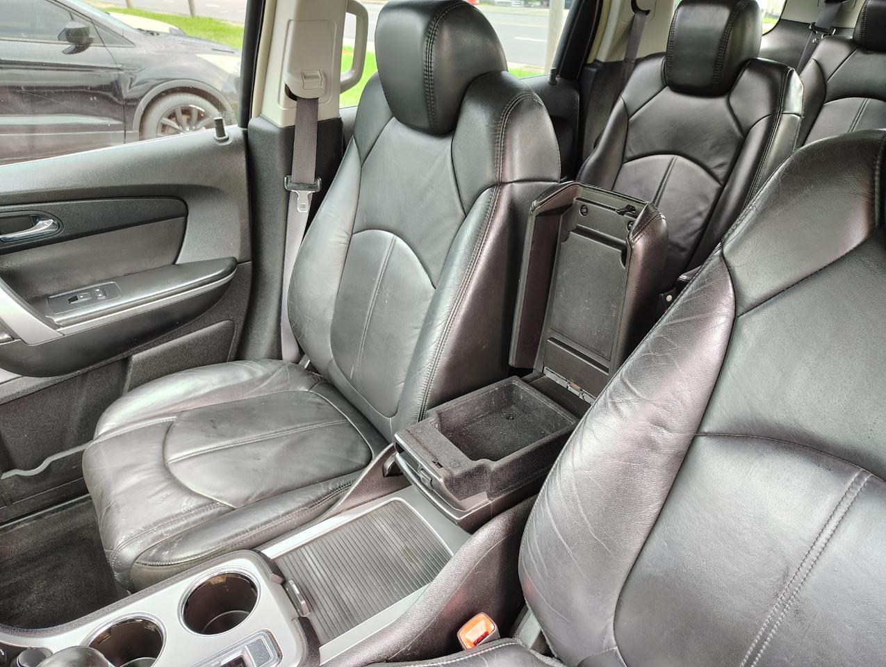 GMC Acadia SLT-2 AWD 2008