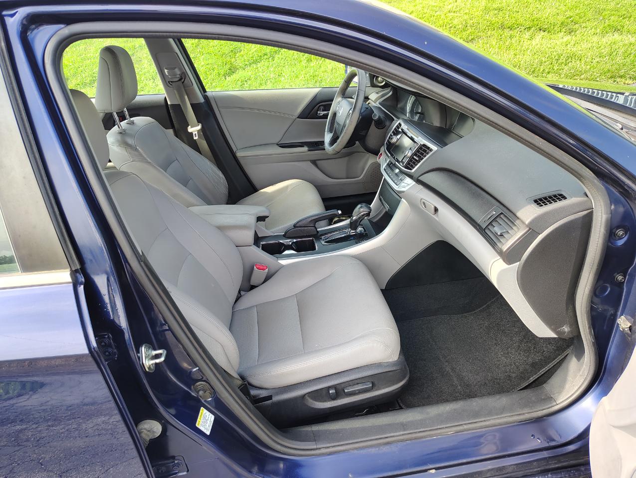 Honda Accord EX-L Sedan CVT 2013