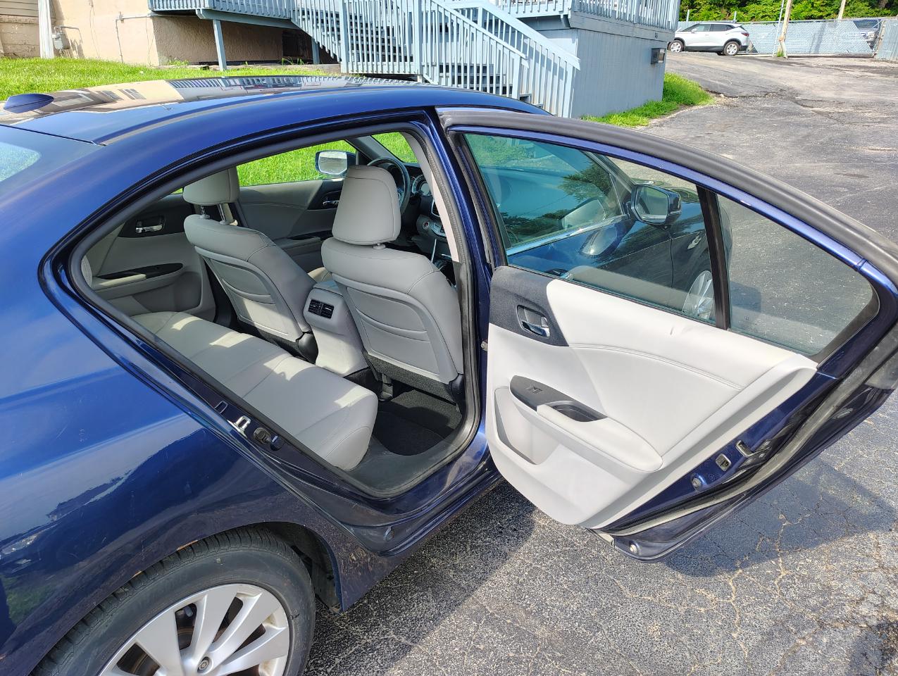 Honda Accord EX-L Sedan CVT 2013
