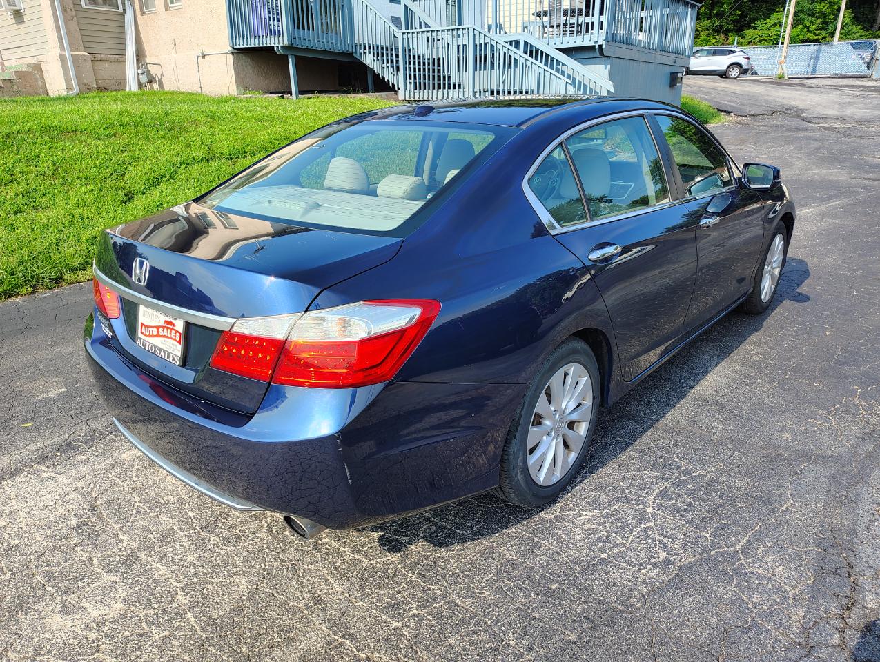 Honda Accord EX-L Sedan CVT 2013