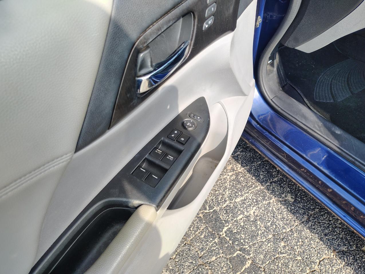 Honda Accord EX-L Sedan CVT 2013