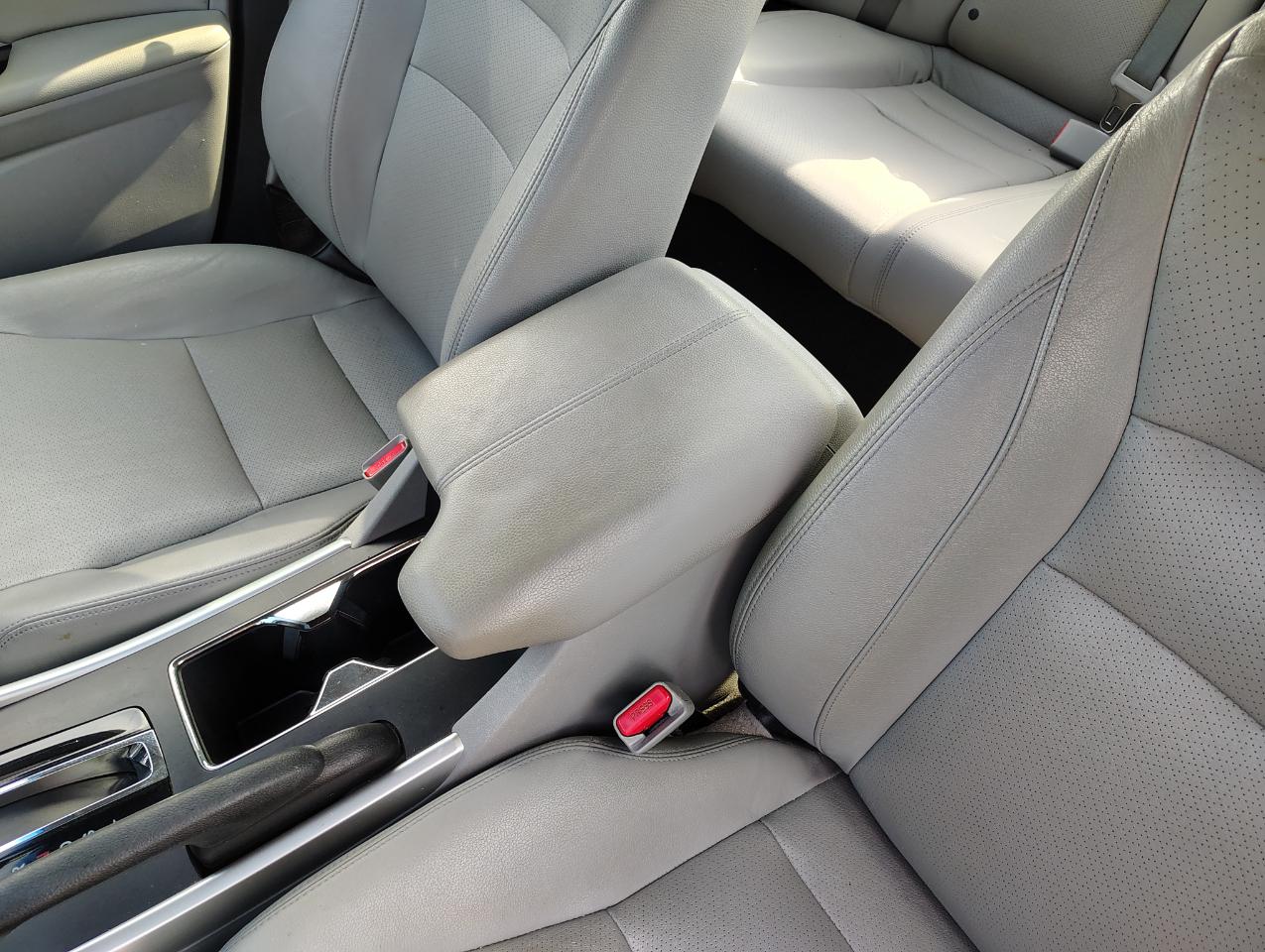 Honda Accord EX-L Sedan CVT 2013