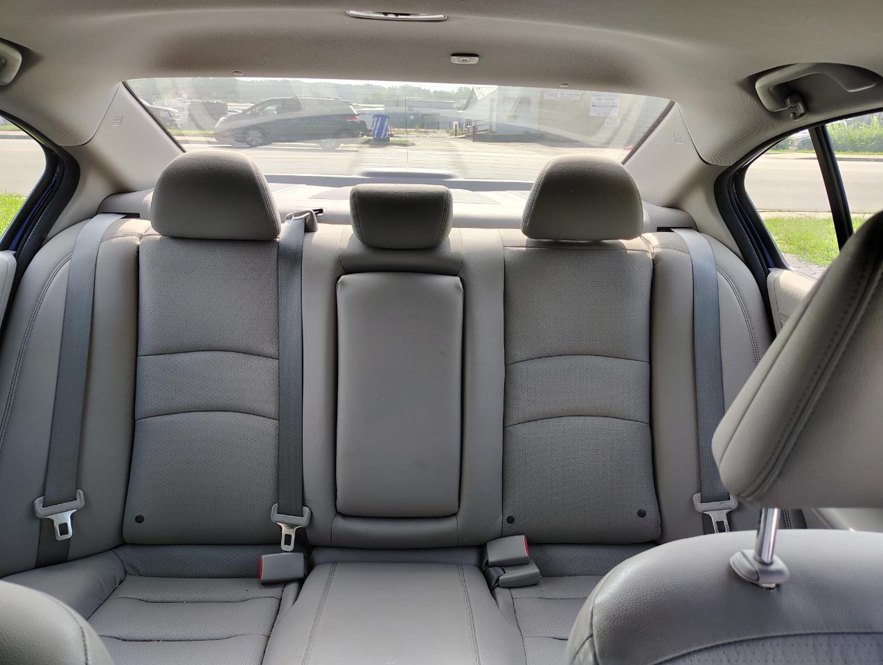 Honda Accord EX-L Sedan CVT 2013