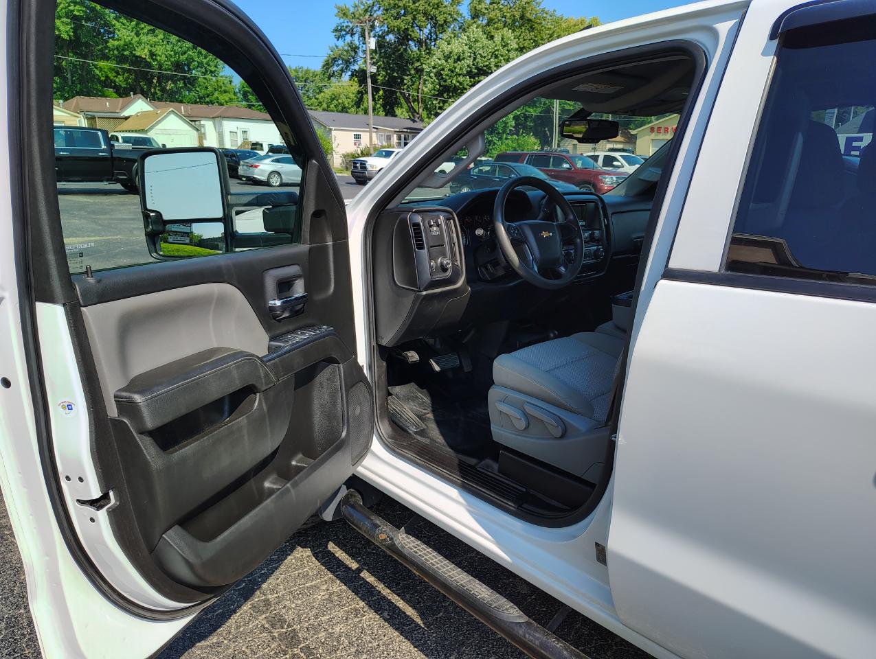 Chevrolet Silverado 2500HD Work Truck Double Cab 4WD 2015