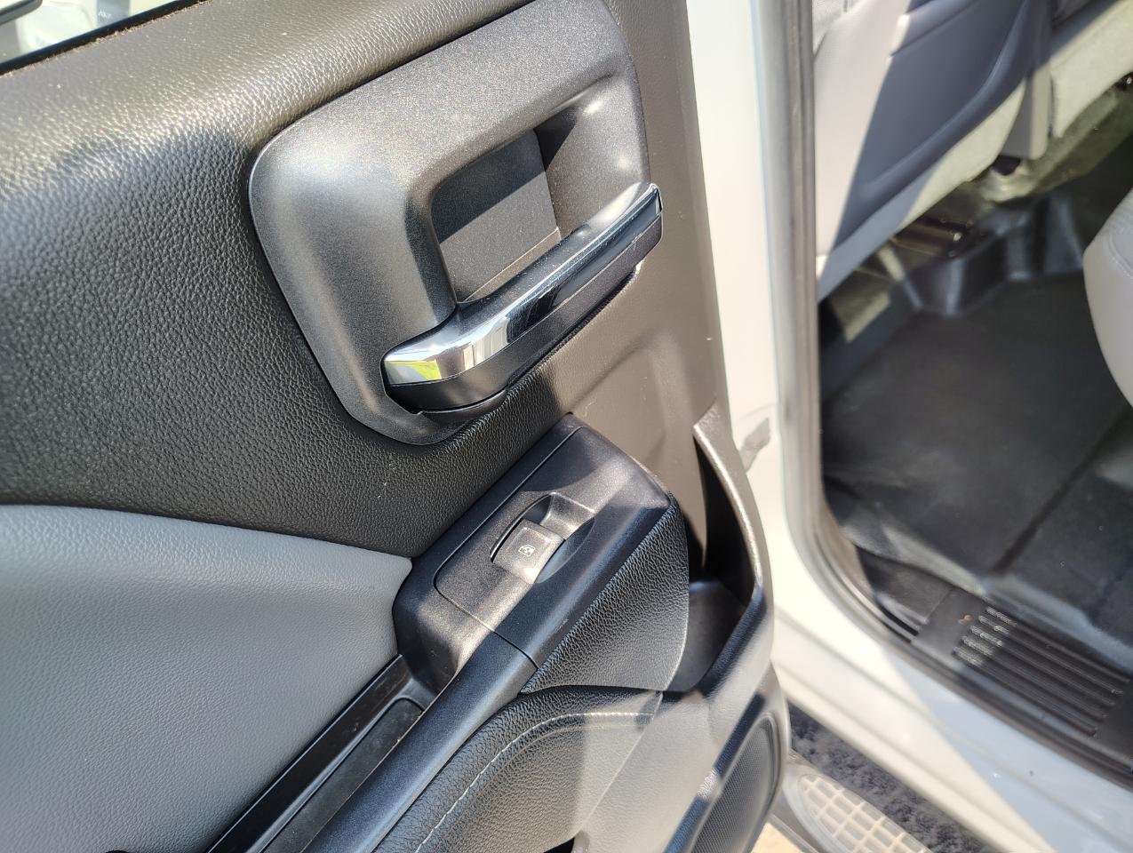 Chevrolet Silverado 2500HD Work Truck Double Cab 4WD 2015