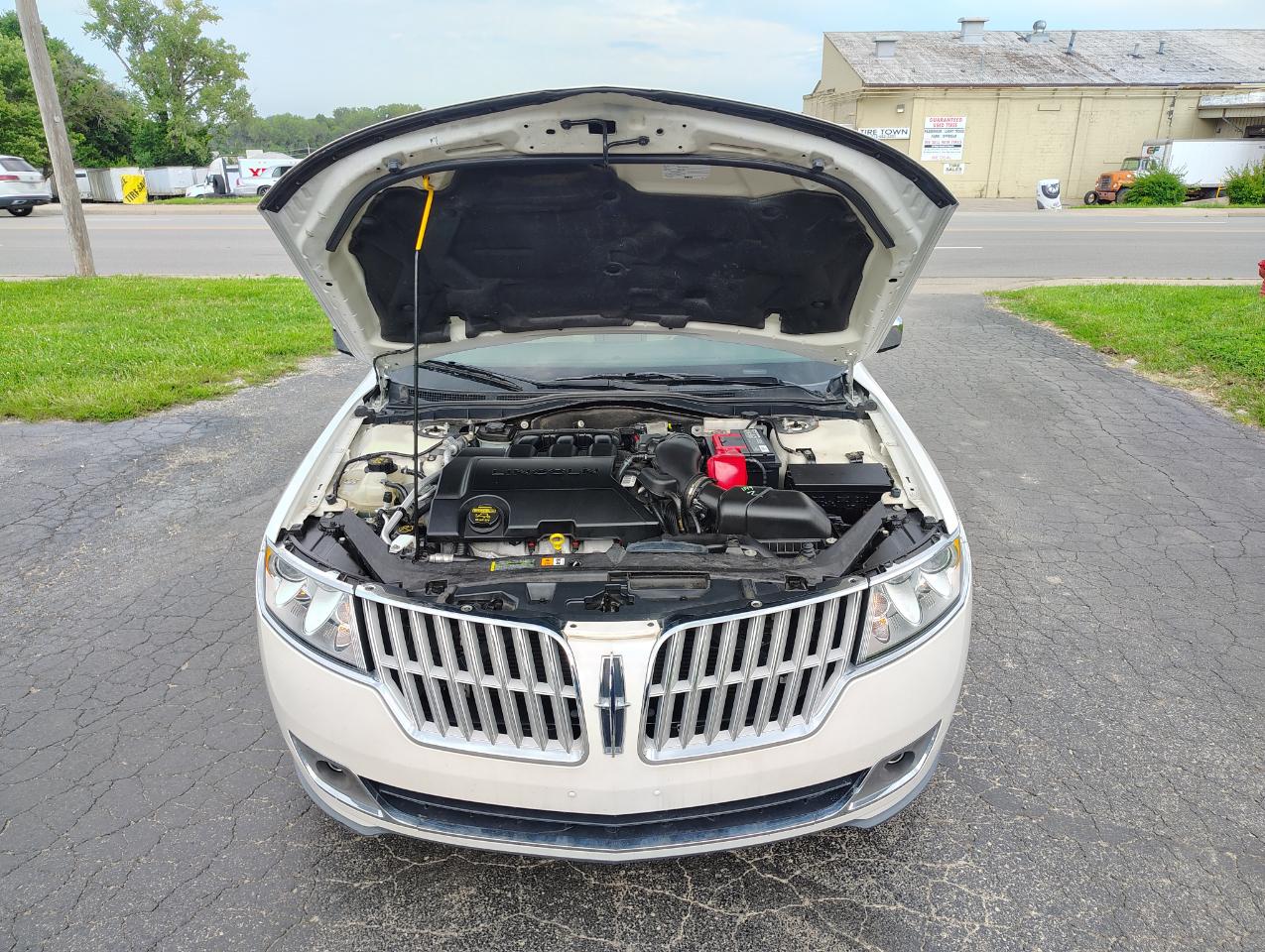 Lincoln MKZ AWD 2012