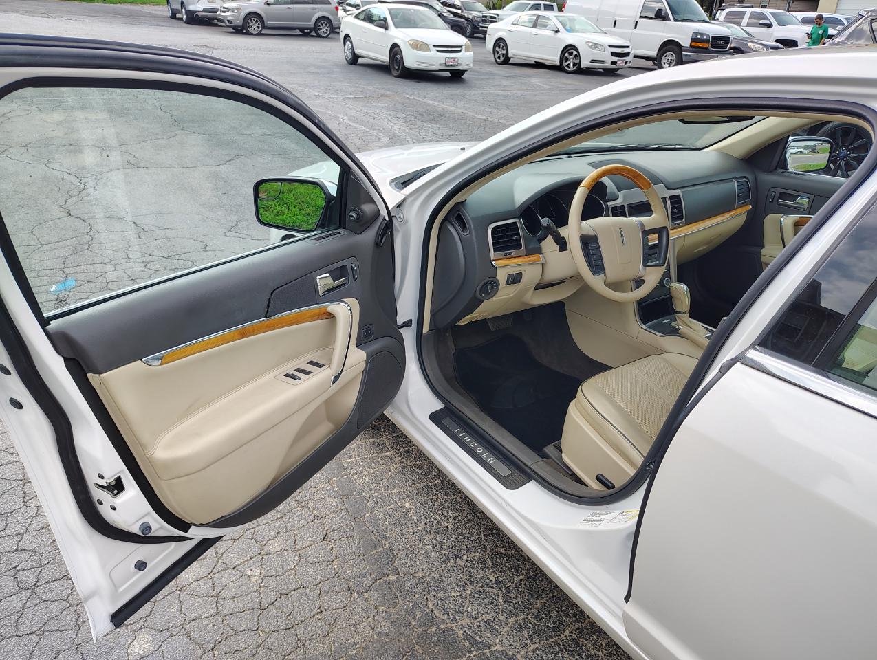 Lincoln MKZ AWD 2012