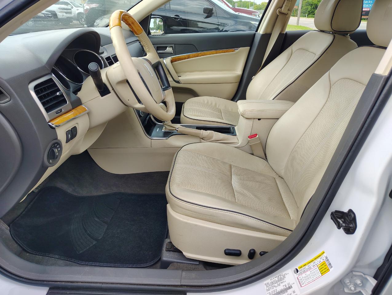 Lincoln MKZ AWD 2012