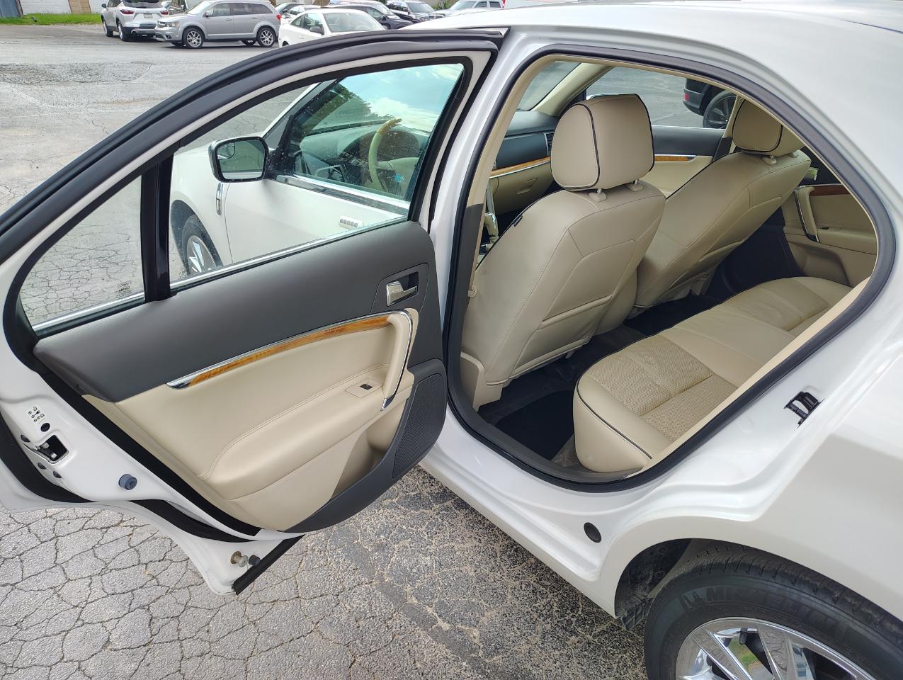 Lincoln MKZ AWD 2012
