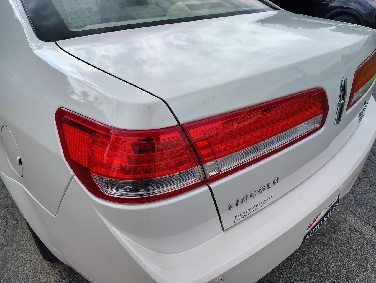 Lincoln MKZ AWD 2012