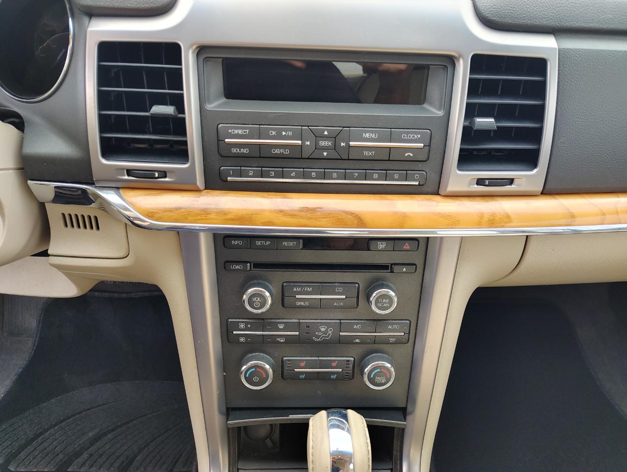 Lincoln MKZ AWD 2012