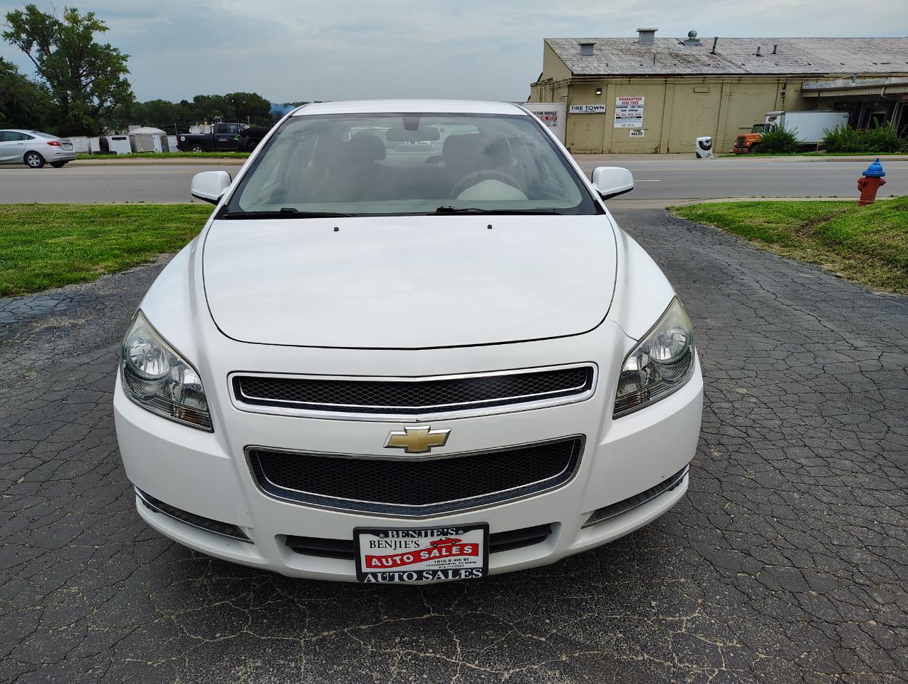 Chevrolet Malibu 1LT 2012