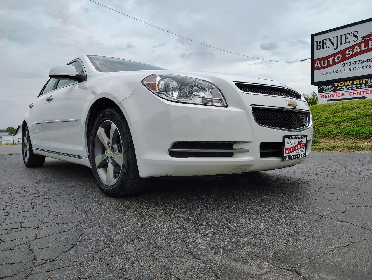 Chevrolet Malibu 1LT 2012