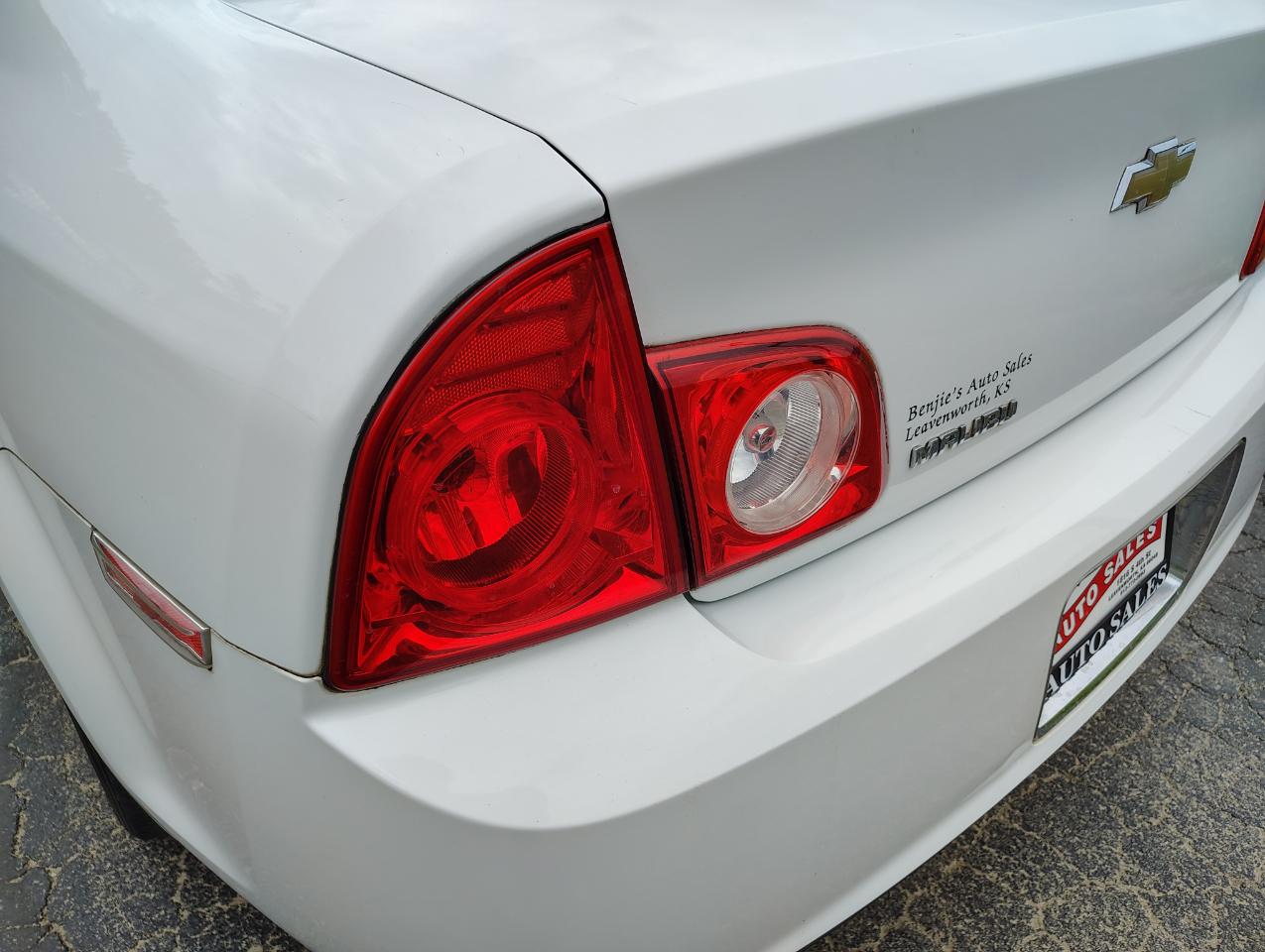 Chevrolet Malibu 1LT 2012