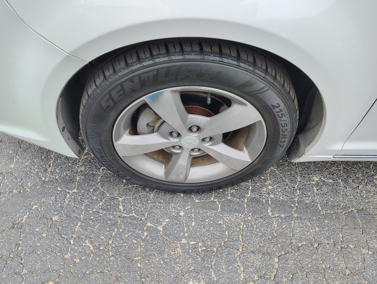 Chevrolet Malibu 1LT 2012