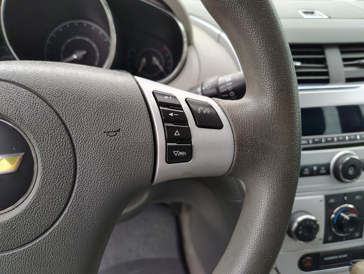 Chevrolet Malibu 1LT 2012
