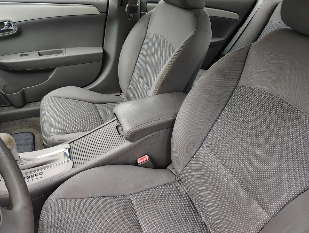 Chevrolet Malibu 1LT 2012