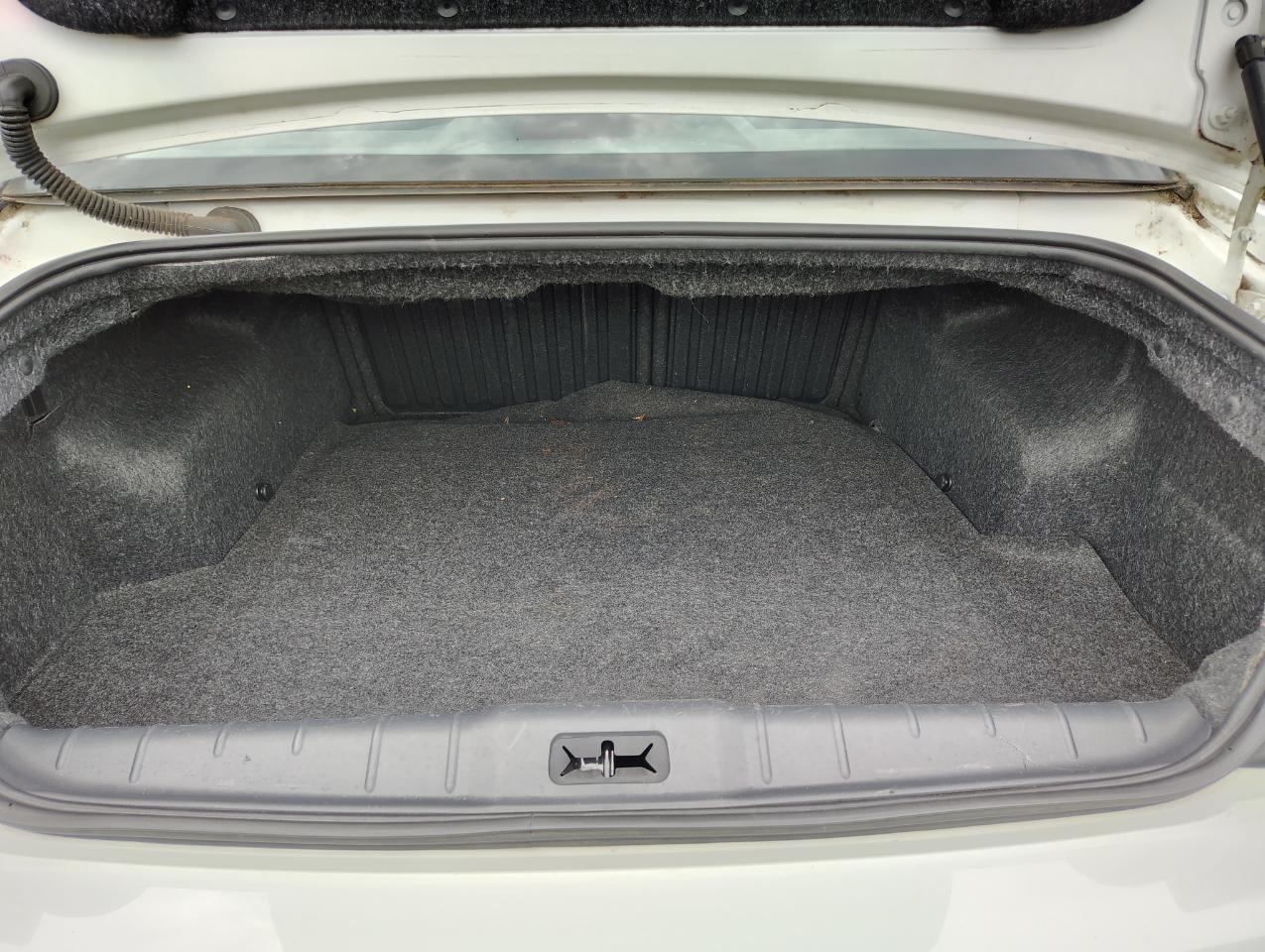 Chevrolet Malibu 1LT 2012