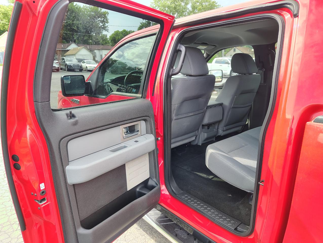 Ford F-150 XLT SuperCrew 6.5-ft. Bed 4WD 2011
