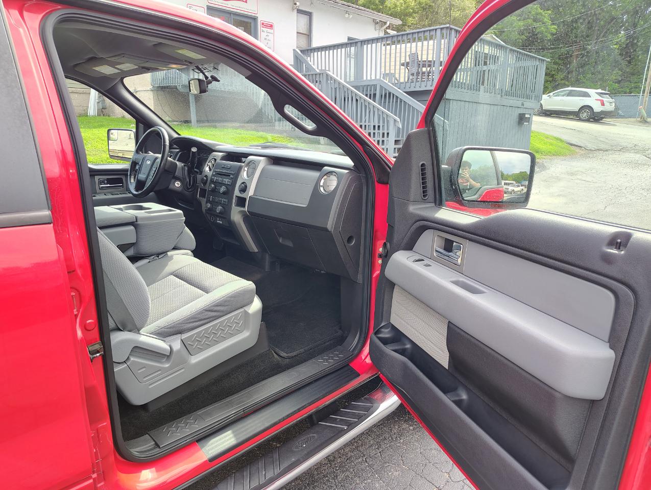 Ford F-150 XLT SuperCrew 6.5-ft. Bed 4WD 2011