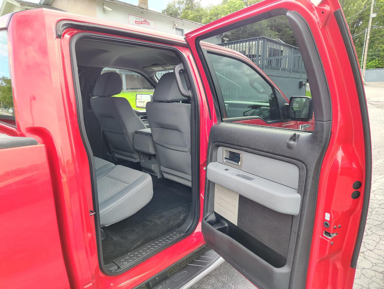 Ford F-150 XLT SuperCrew 6.5-ft. Bed 4WD 2011
