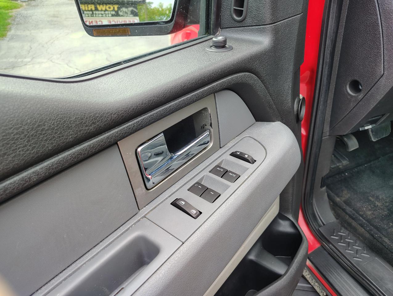 Ford F-150 XLT SuperCrew 6.5-ft. Bed 4WD 2011