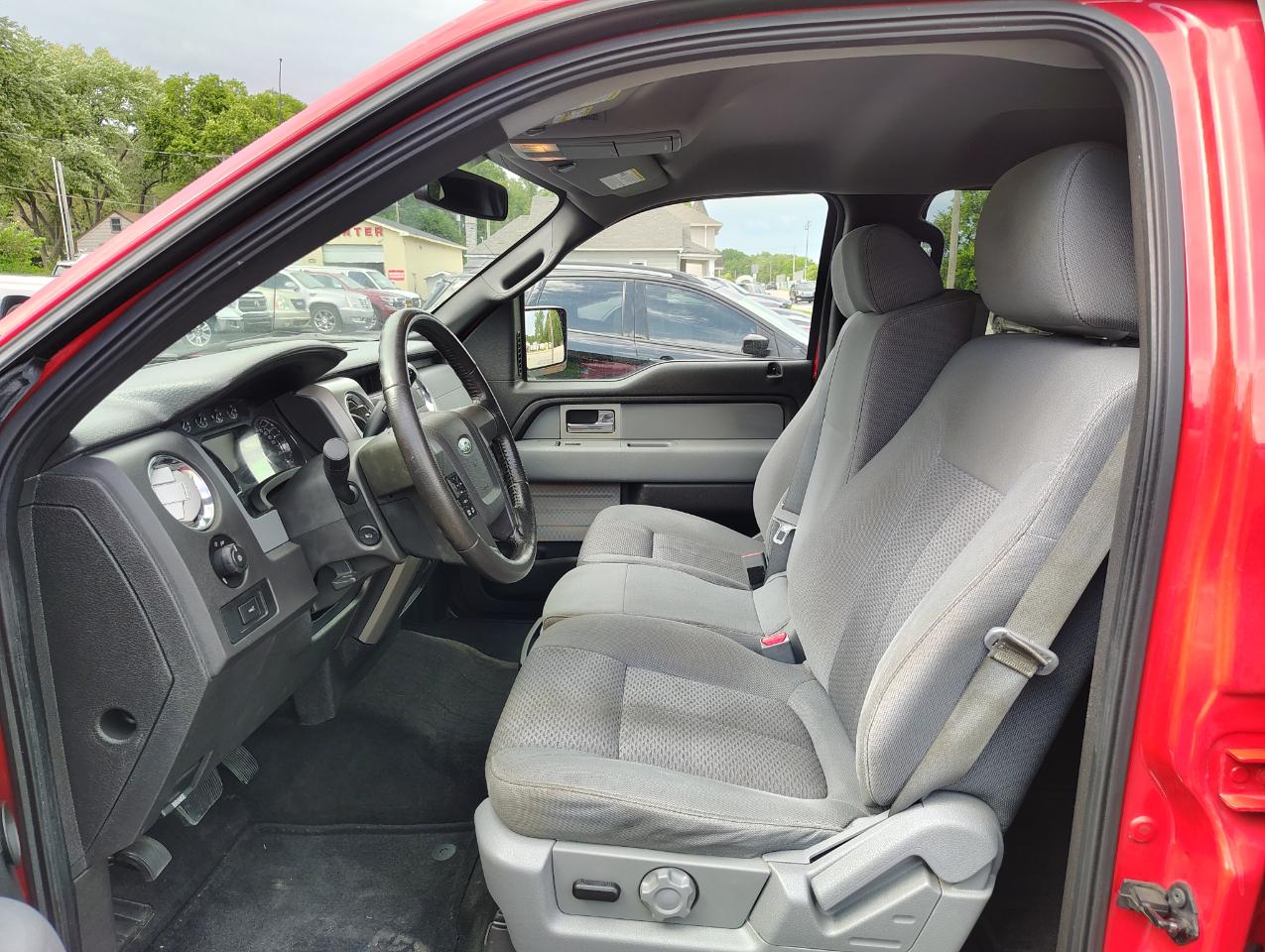 Ford F-150 XLT SuperCrew 6.5-ft. Bed 4WD 2011