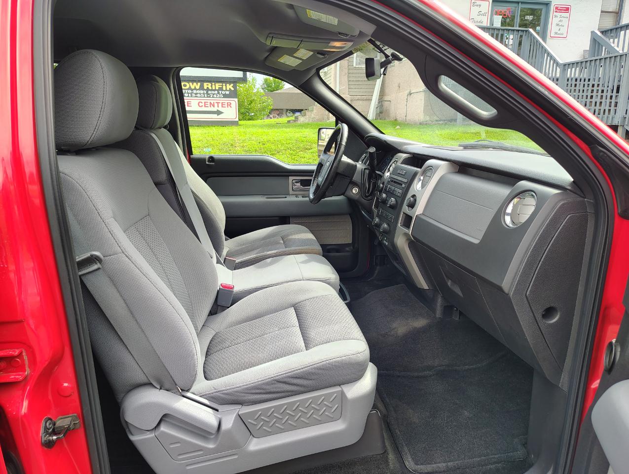 Ford F-150 XLT SuperCrew 6.5-ft. Bed 4WD 2011