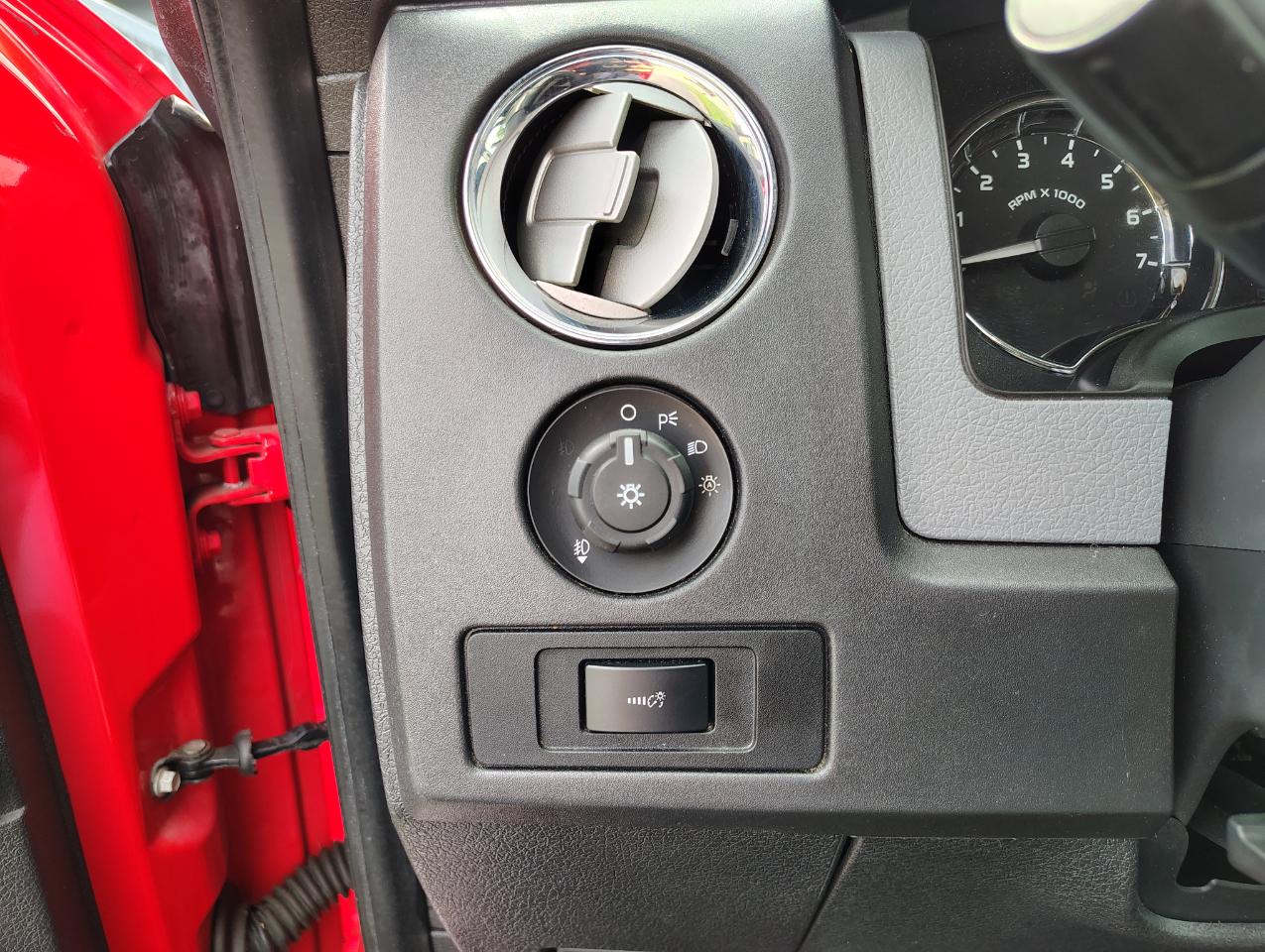 Ford F-150 XLT SuperCrew 6.5-ft. Bed 4WD 2011