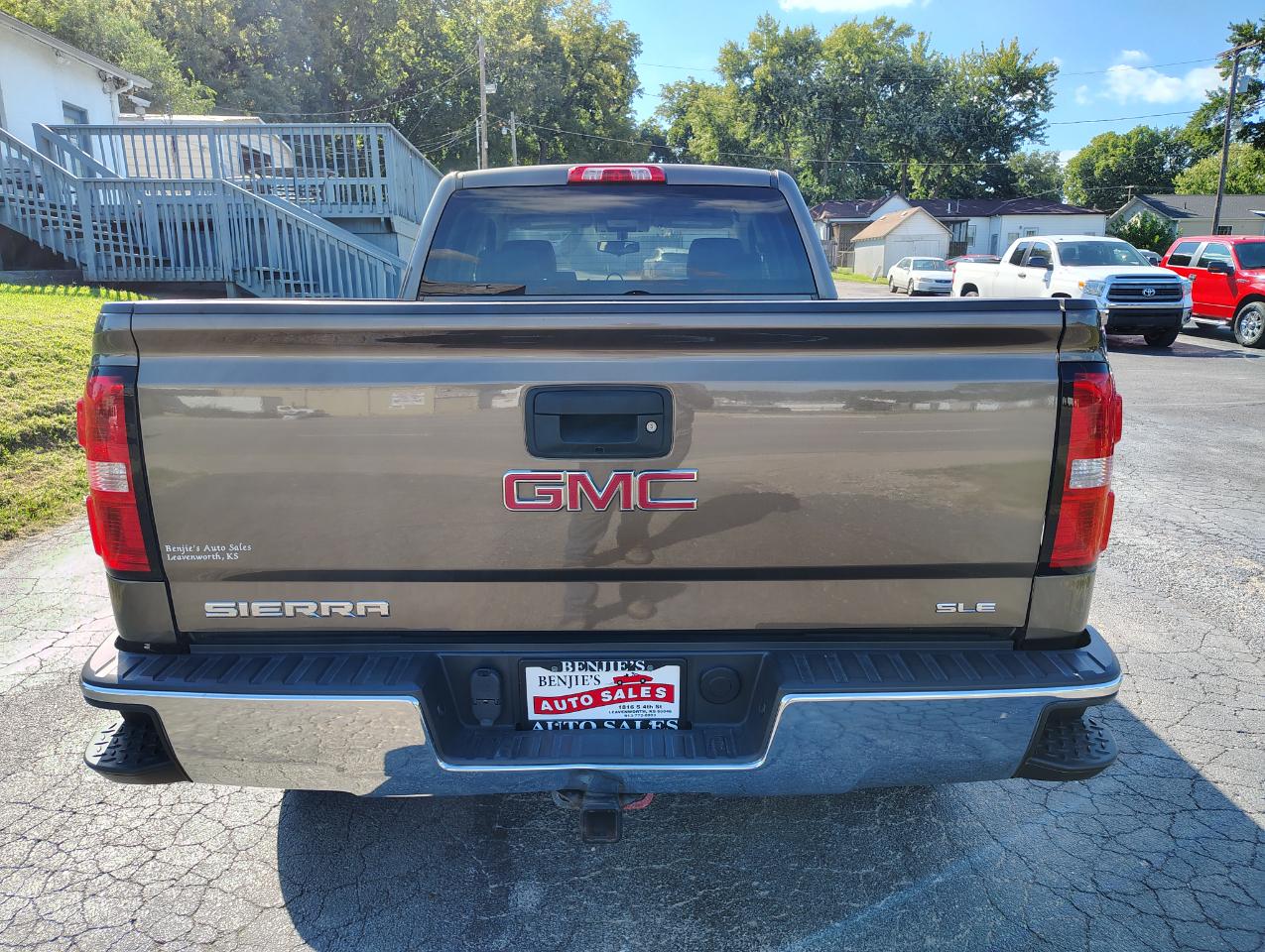 GMC Sierra 1500 SLE Double Cab 4WD 2015