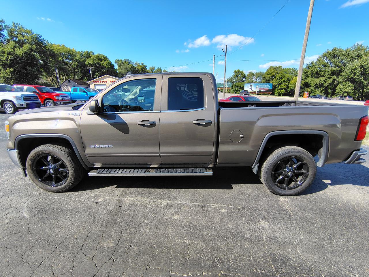 GMC Sierra 1500 SLE Double Cab 4WD 2015