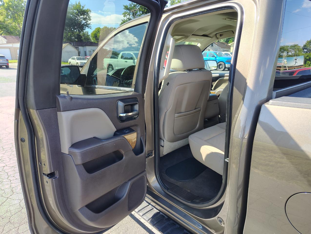 GMC Sierra 1500 SLE Double Cab 4WD 2015