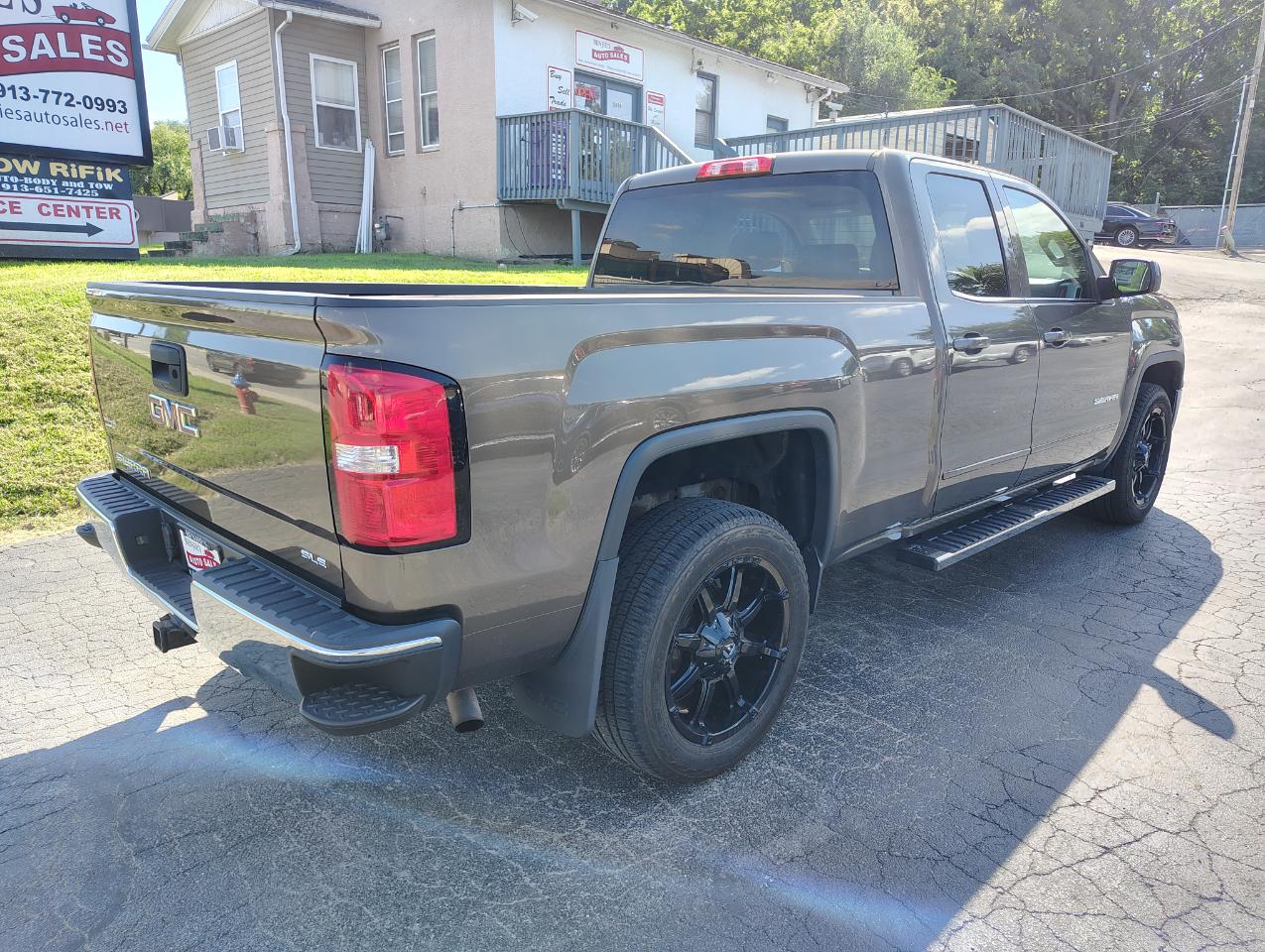 GMC Sierra 1500 SLE Double Cab 4WD 2015