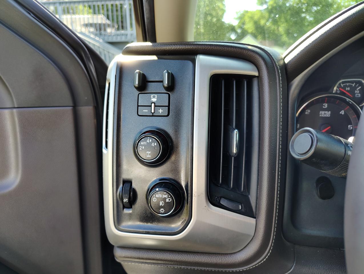 GMC Sierra 1500 SLE Double Cab 4WD 2015
